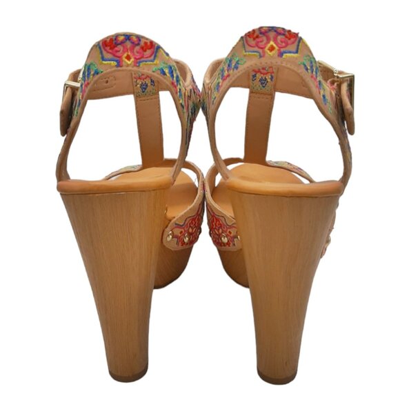Gianni Bini Embroidered Mandala Faux Wood Clog Platform Sandals SZ 8.5 - Picture 10 of 16
